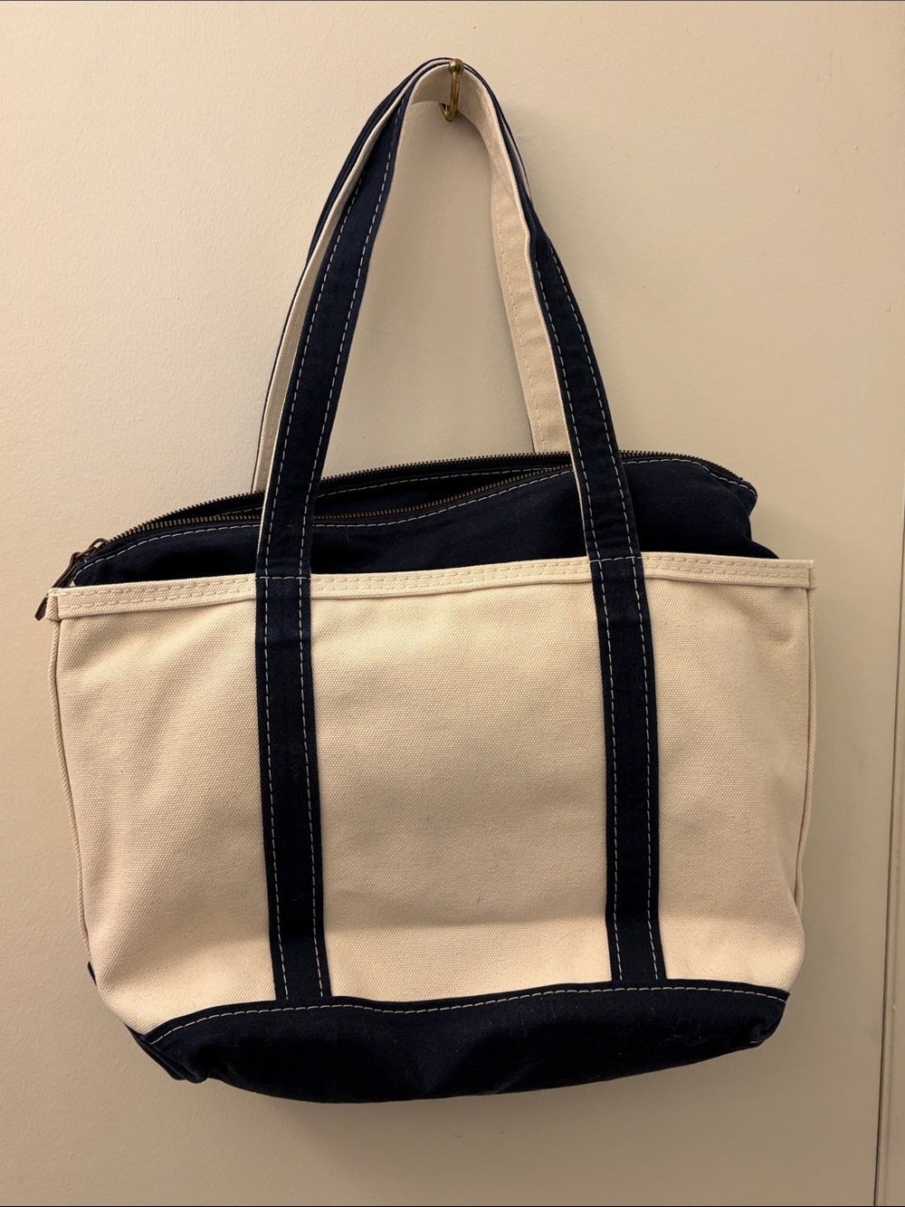 Polo by Ralph Lauren Navy and Cream Canvas Messenger Tote - Picture 5 of 8